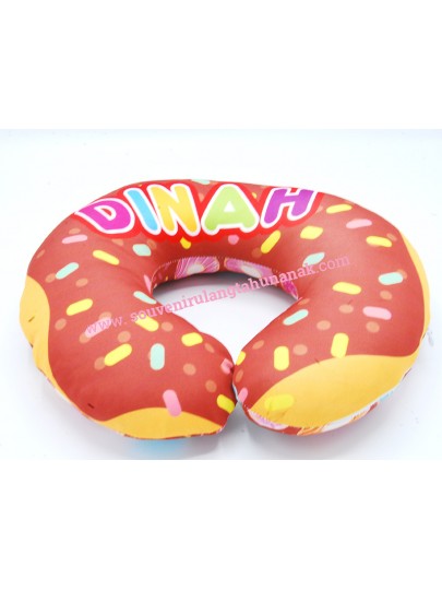 Bantal U Dinah