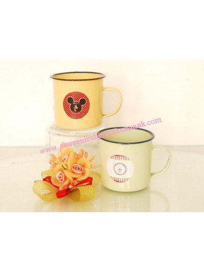 Cangkir Ultah Vintage 