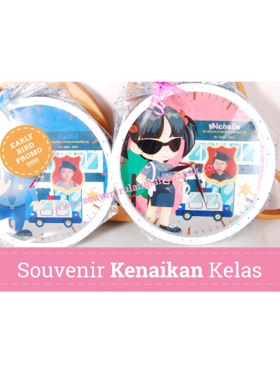 Jam Souvenir Kenaikan Kelas
